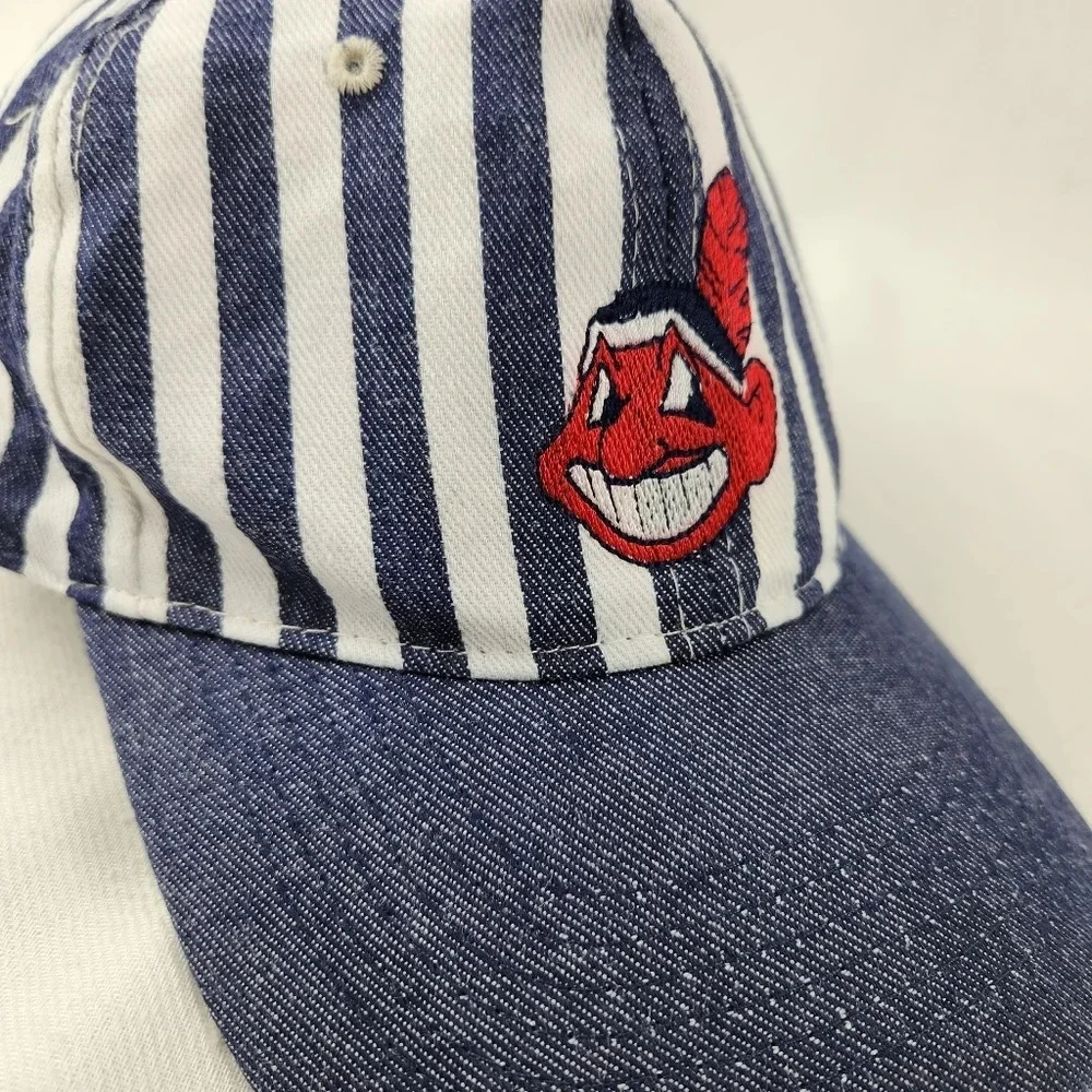 Vintage Cleveland Indian Chief Wahoo Snap Back Hat Kids